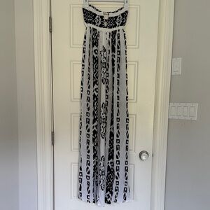 Indah Black and White Maxi Dress